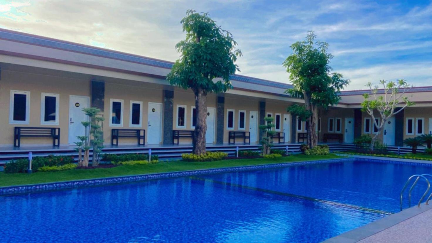 Nio Garden Hotel Sumbawa Kültér fotó
